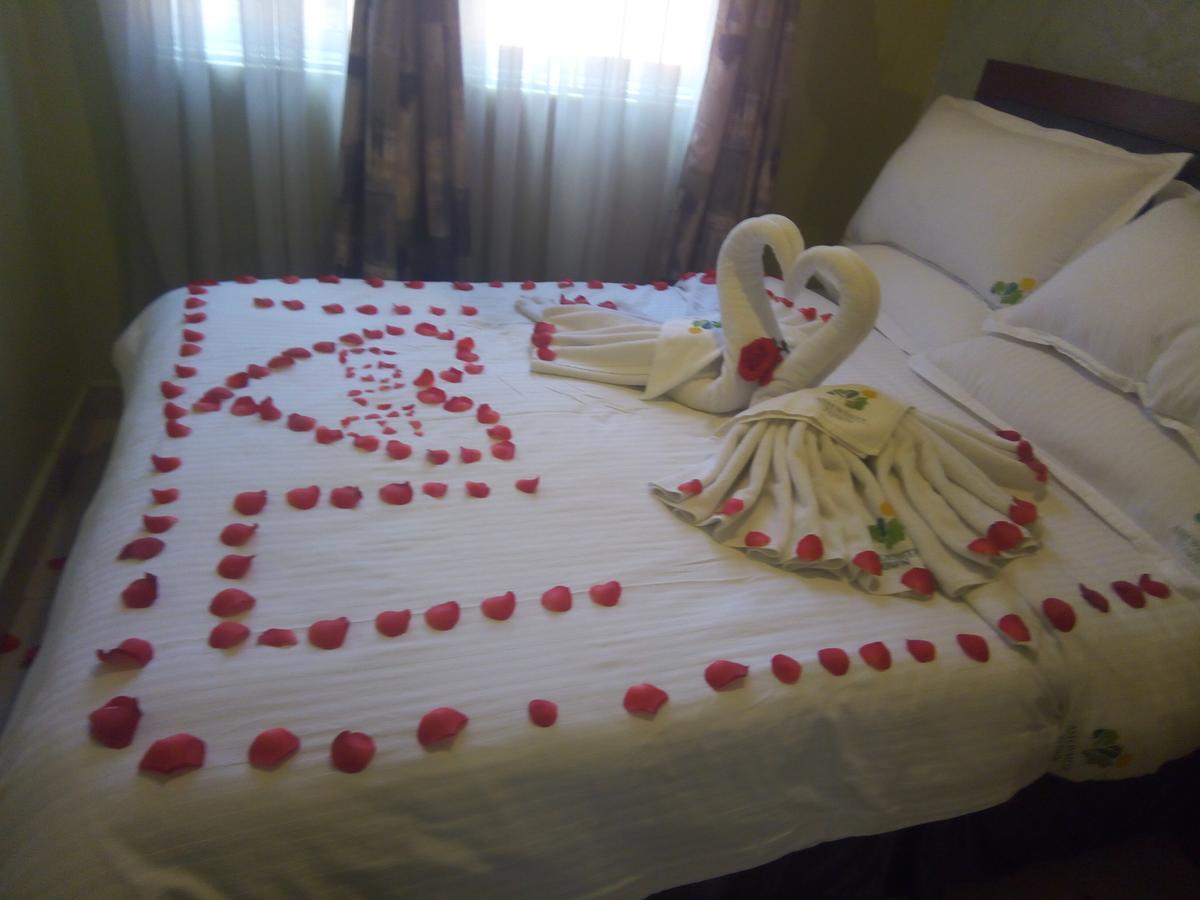 Ash White Hotel ไนโรบี ภายนอก รูปภาพ